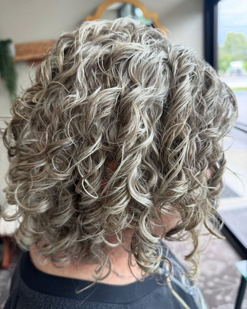 Soft Spiral Curls