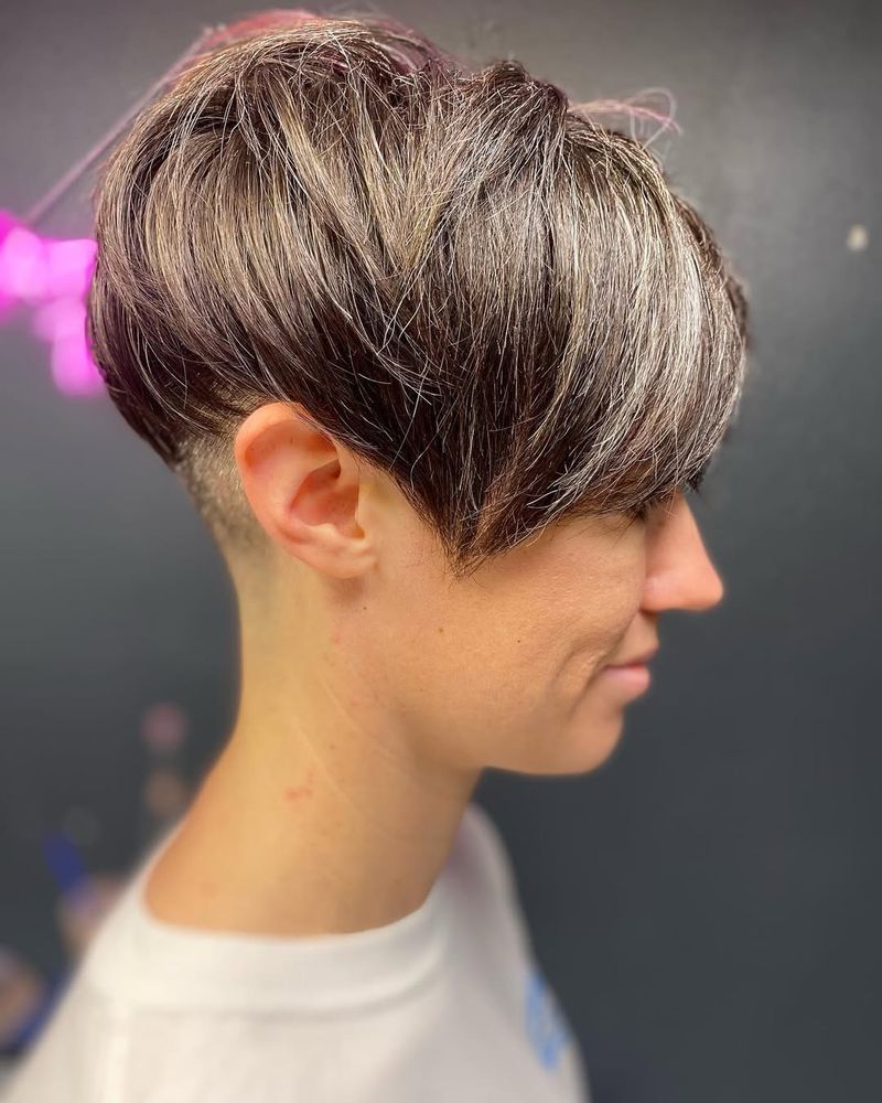 La coupe de dessous Pixie