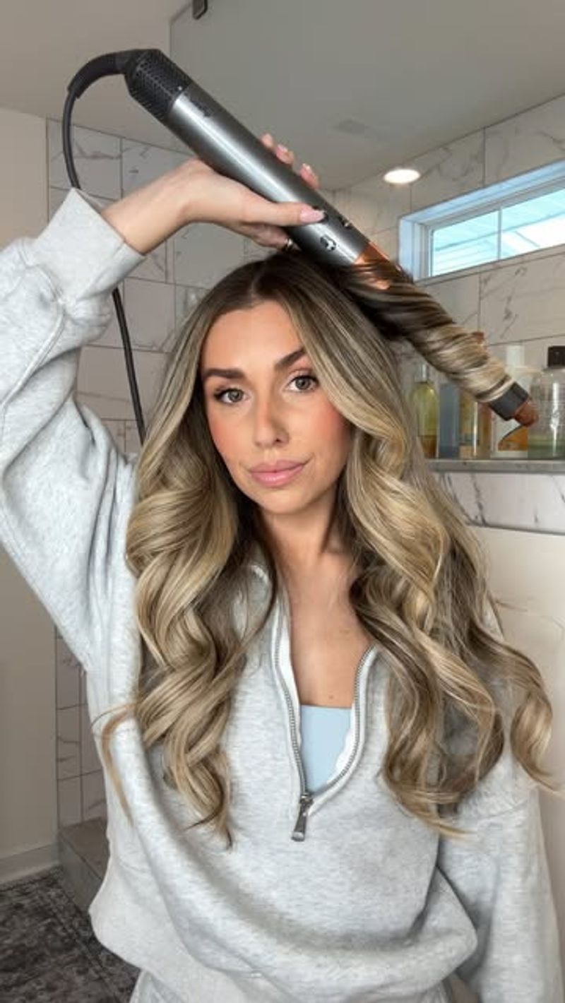 Glam Waves