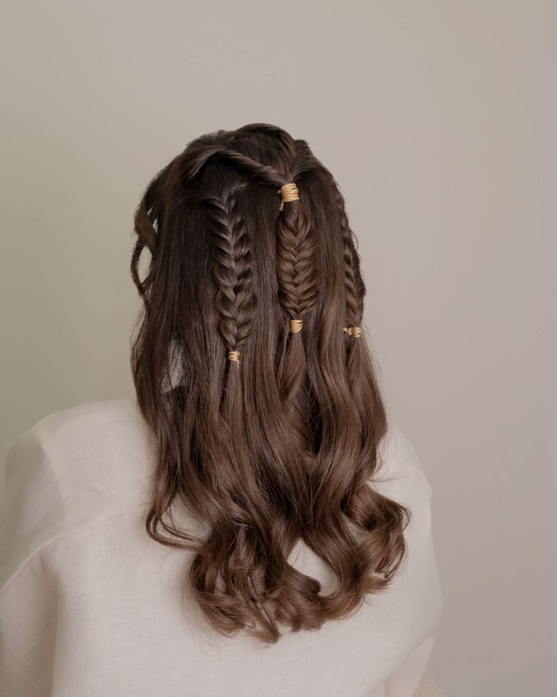 Soft Waves with Braids