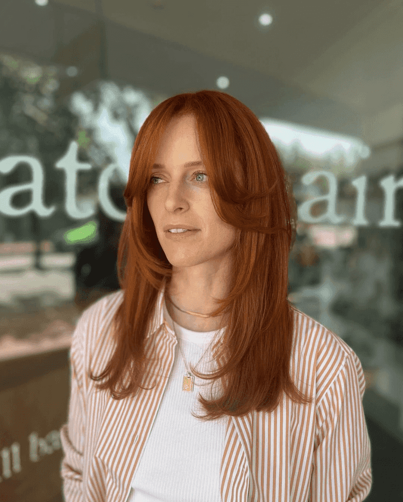 Face-Framing Layers with Medium Length