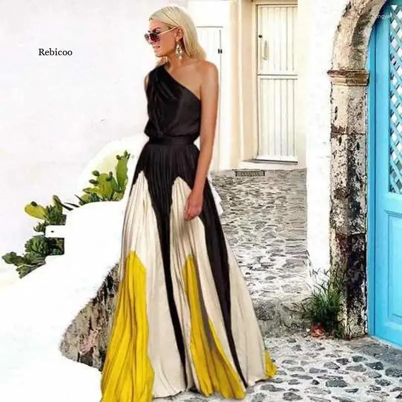 Colorblock Maxi For Slimming Effect