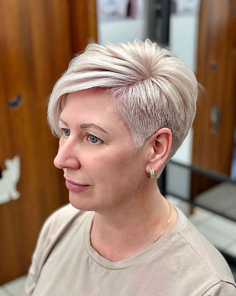 Tapered Pixie with Longer Crown
