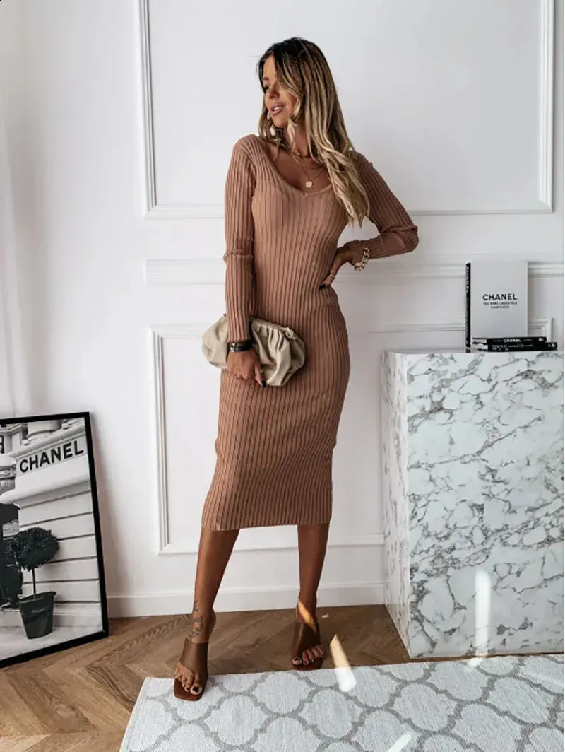 Ribbed Knit Knockout