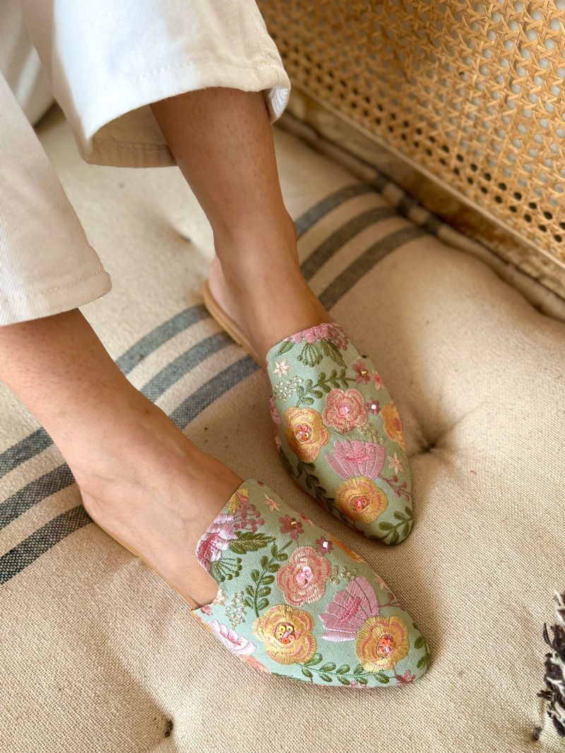 Pastel Slip-Ons with Capris