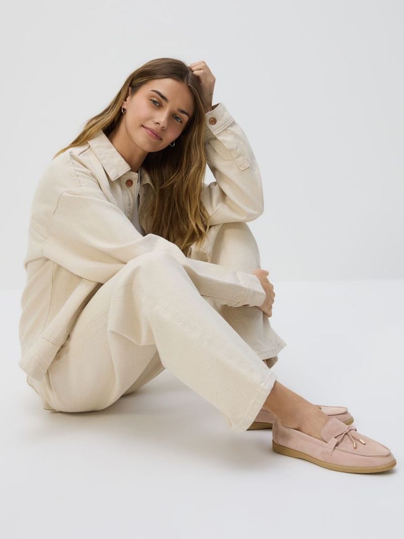 Pastel Loafers with Linen