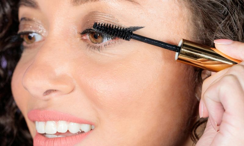 Clumpy Mascara Application