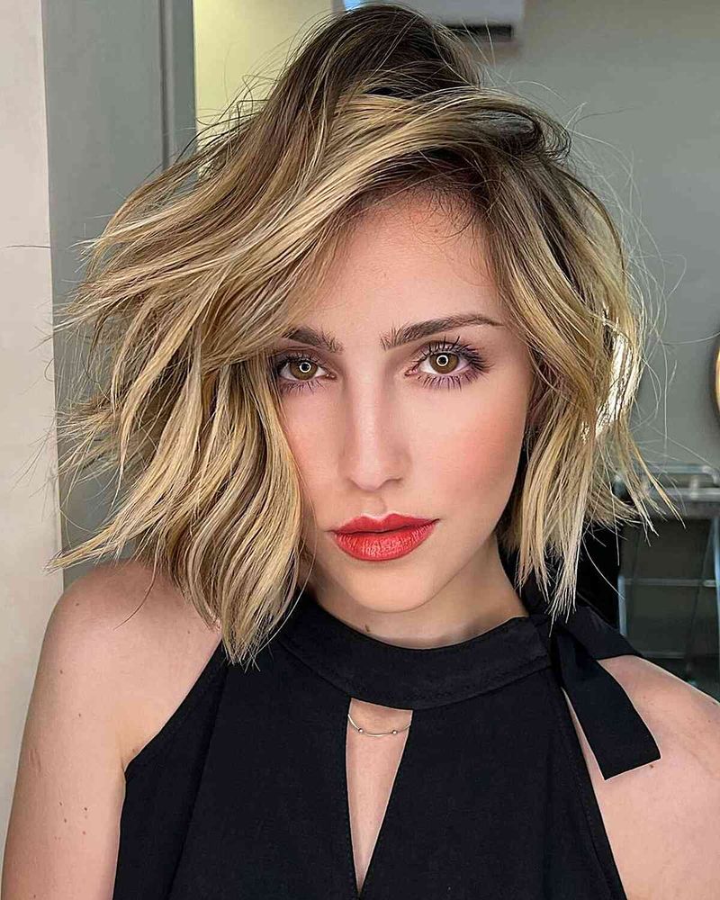 Voluminous Waves with Deep Side Part