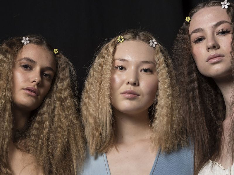Crimped Tresses