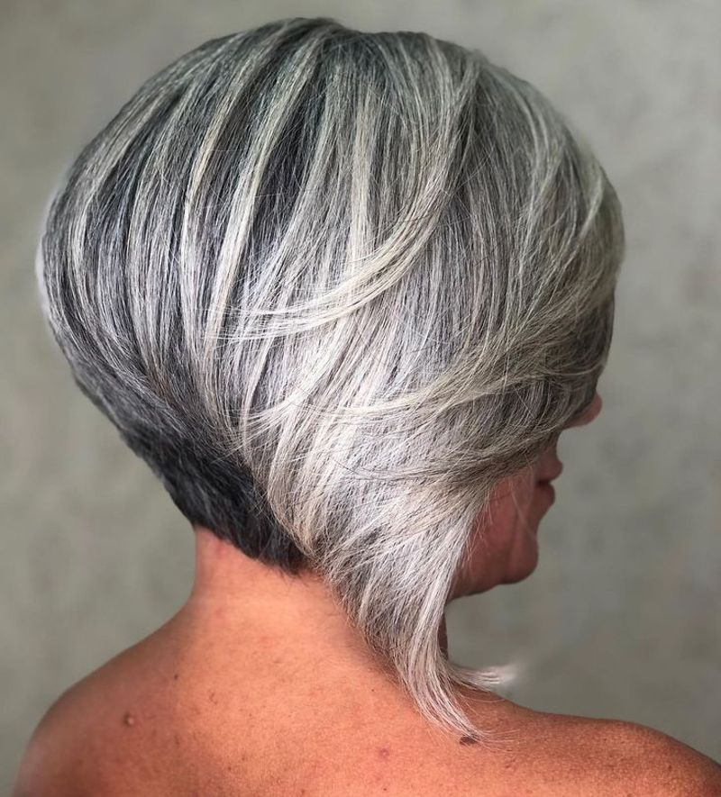 Bob angular elegante