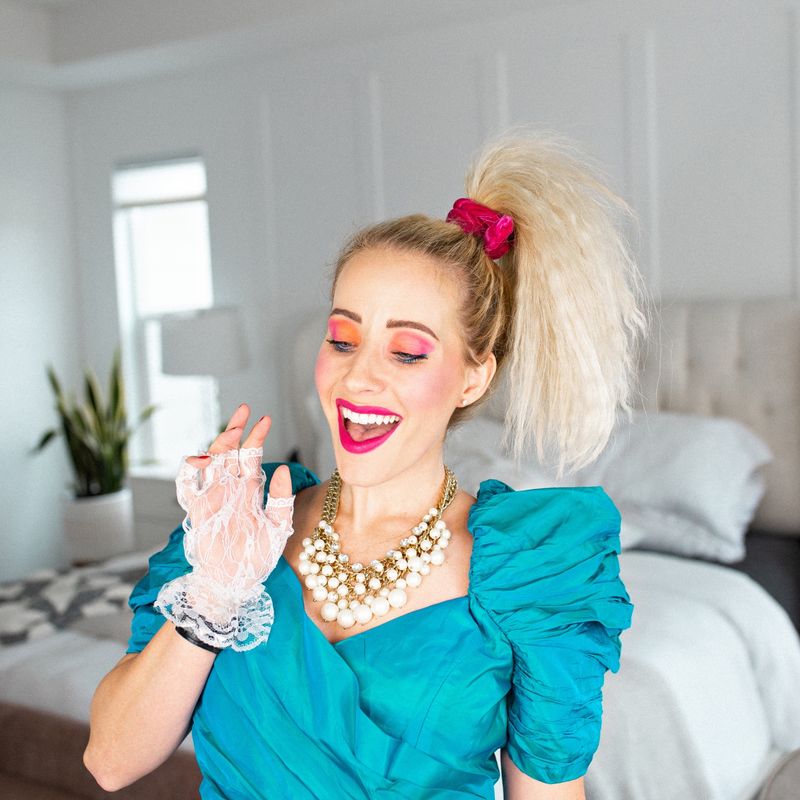 The Voluminous Side Ponytail