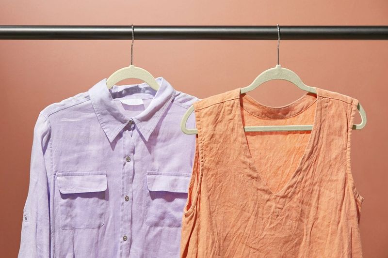 Wrinkled Clothing Chaos