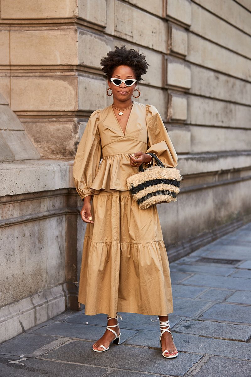 Beige on Beige: The Invisible Outfit
