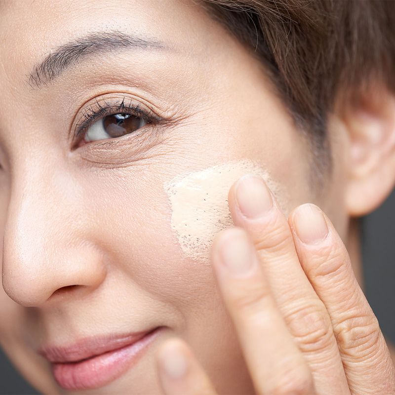 Heavy Foundation That Settles Into Lines