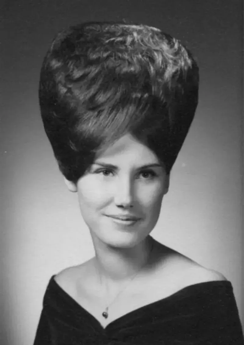 The Sky-High Bouffant