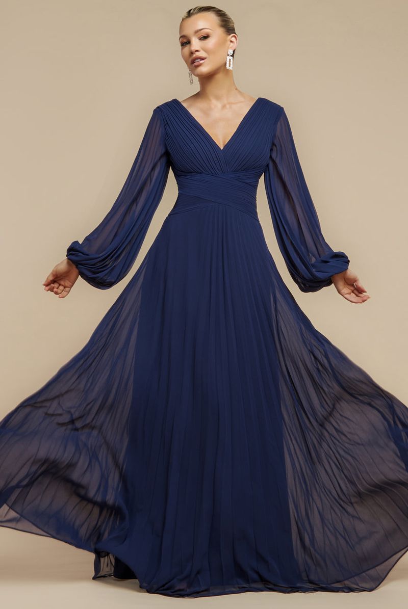 V-Neck Maxi Magic