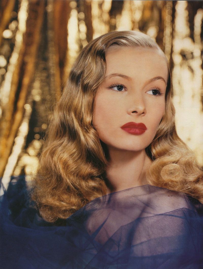 1950s Glam Curls