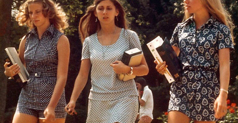 20 Fashion Trends From The 60’s That Will Never Go Away