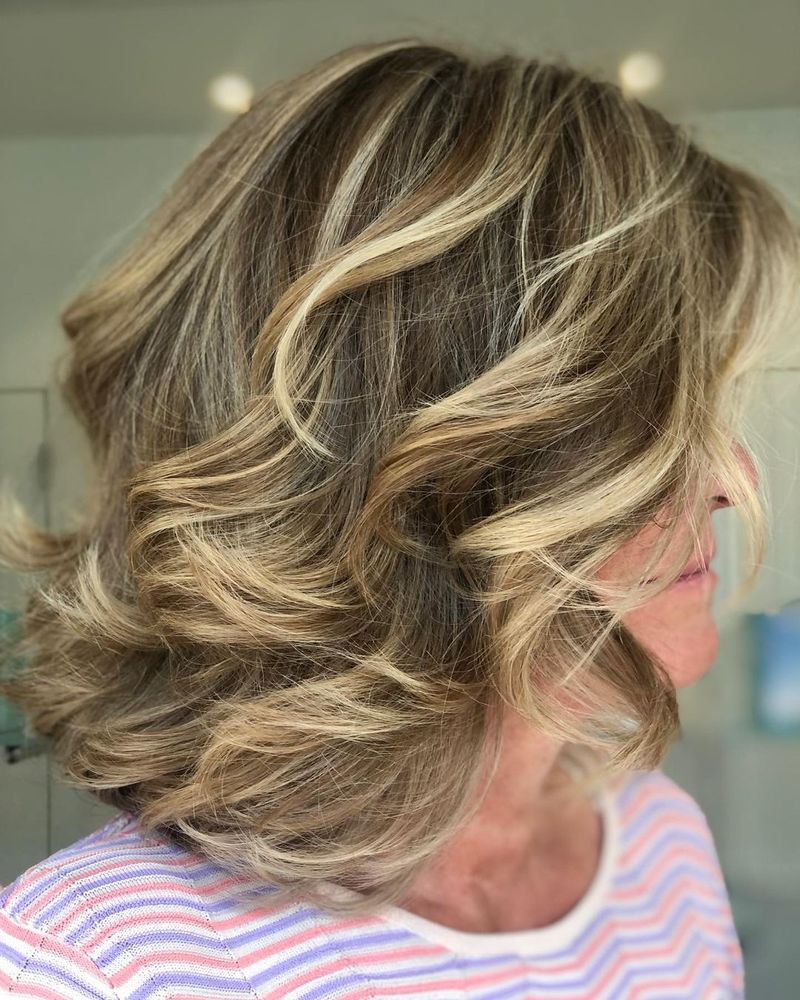 Mechas rubio miel