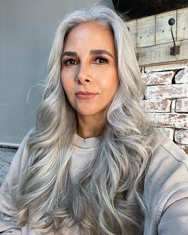 Elegantes ondas plateadas