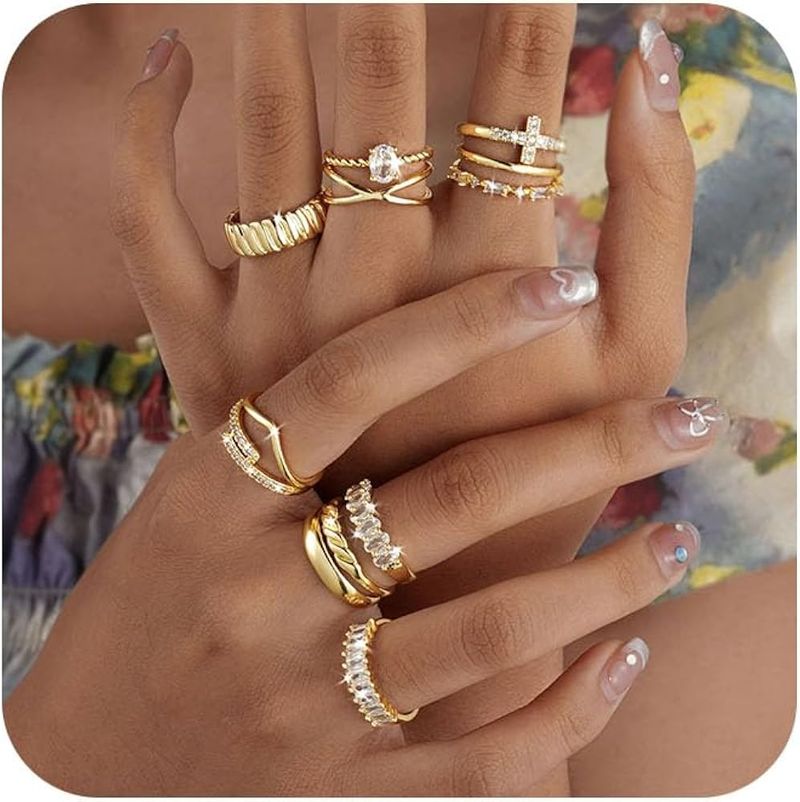 Stackable Gold Rings For Everyday Glamour