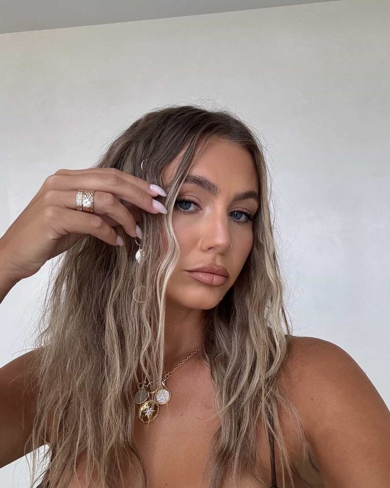 Sandy Strands