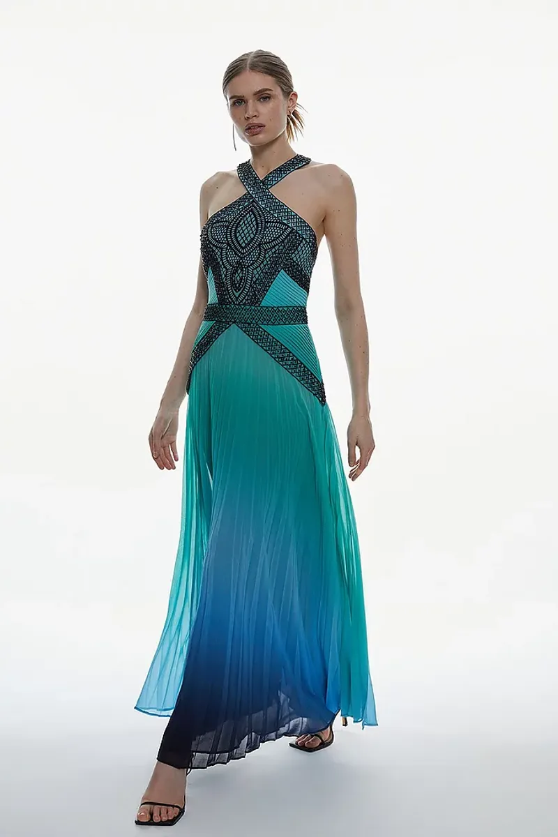Oceanic Pleat Perfection