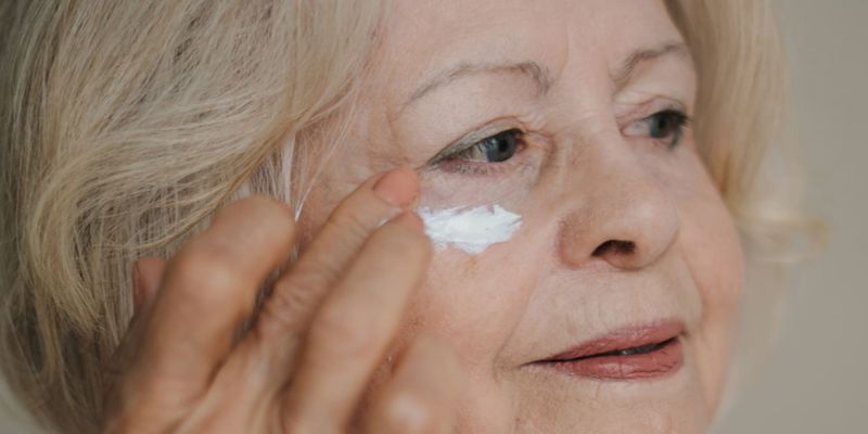 Skipping Moisturizer To Avoid Shine