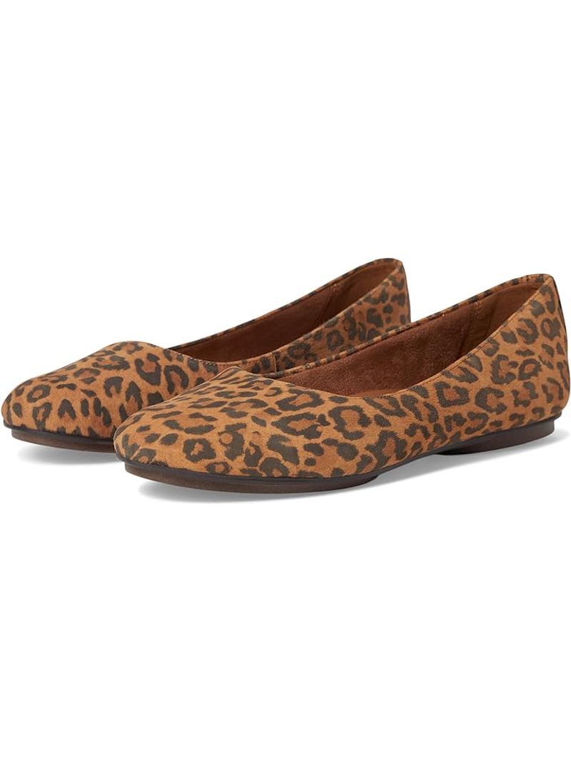 Savanna Safari Flats