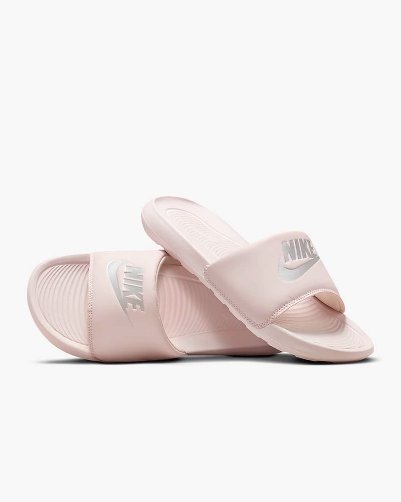 Nike Victori One Slides