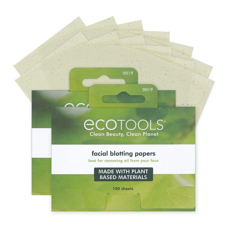 Oil Blotting, Not Powder Packing