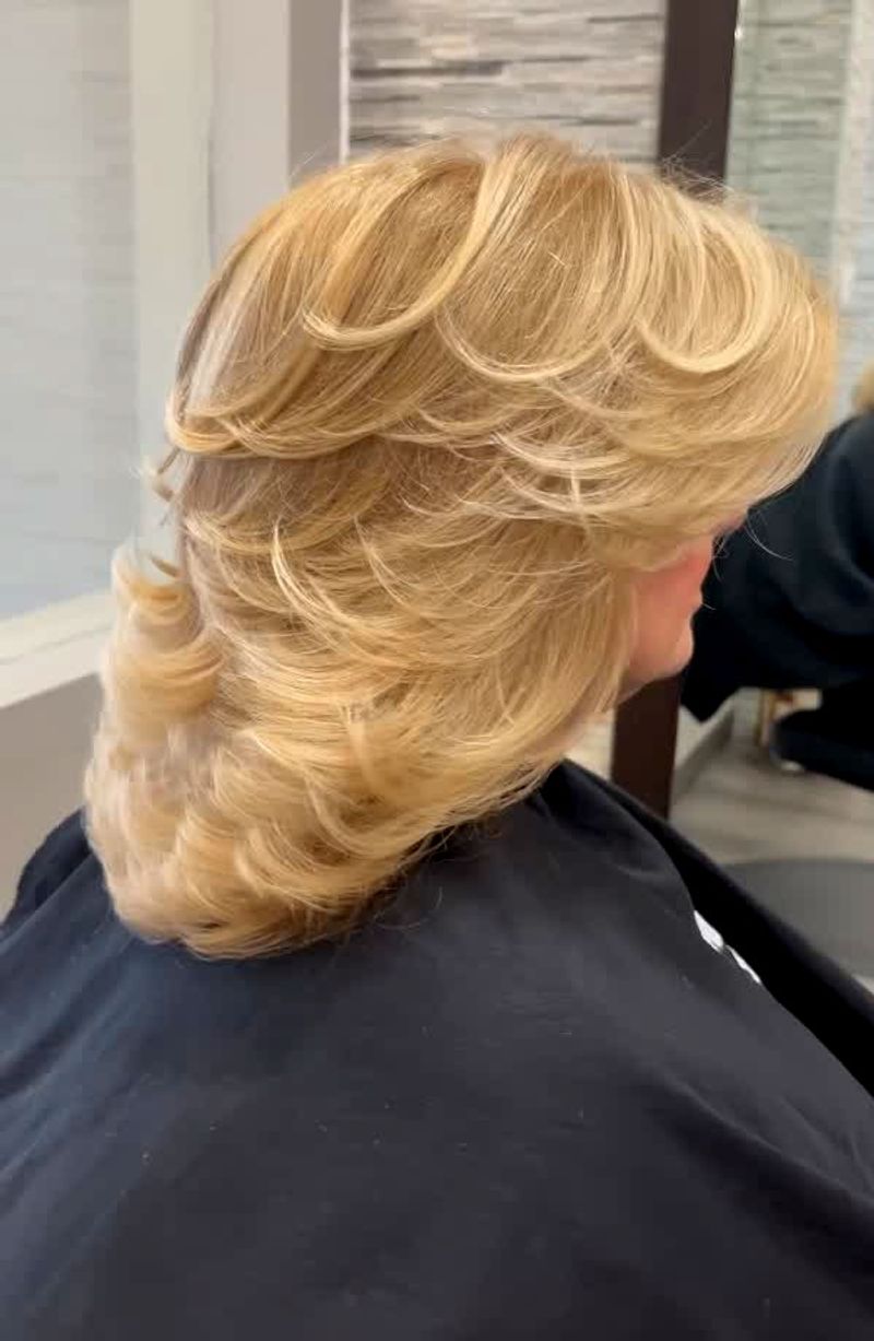 Blonde Layered Flicks