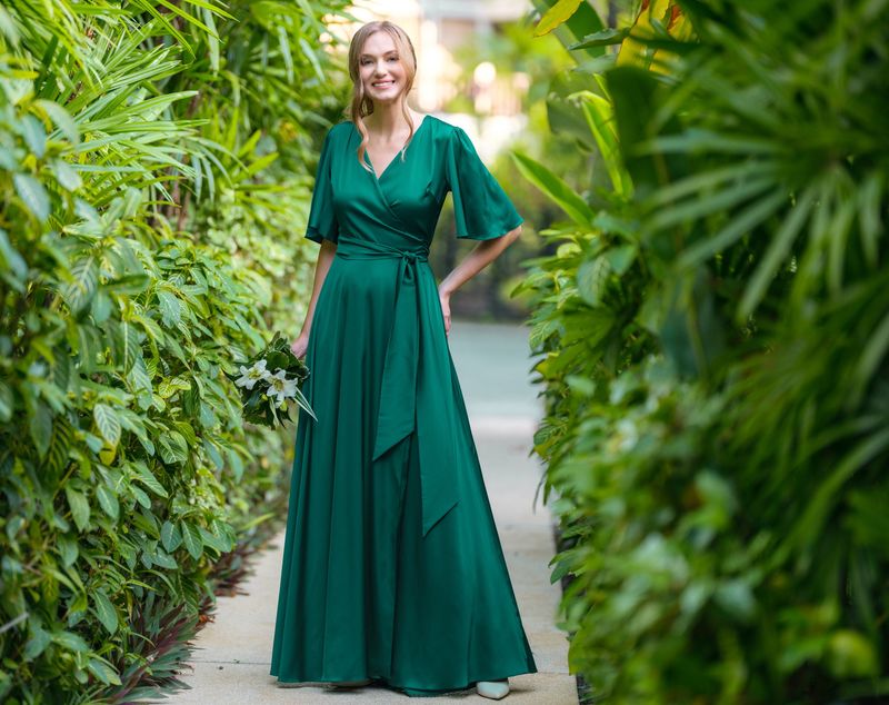 Sophisticated Emerald Green Wrap Dress