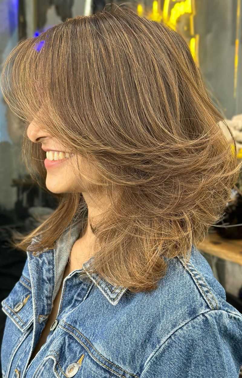 Feathered Mid-Length Cut