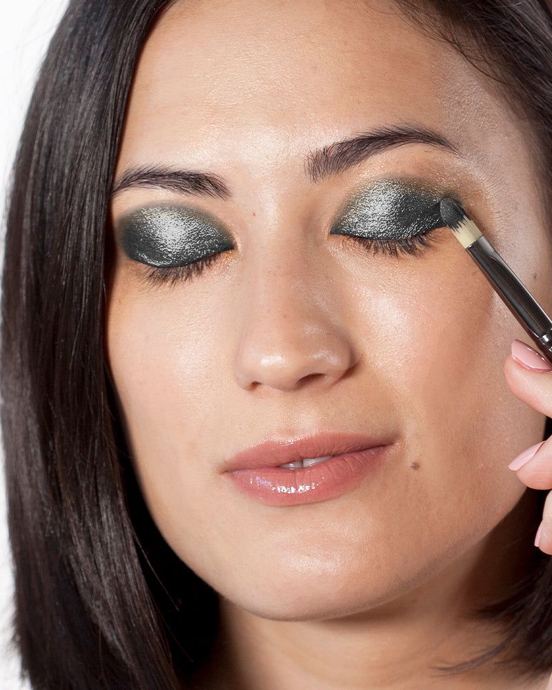 The Eyeshadow Triangle Trick