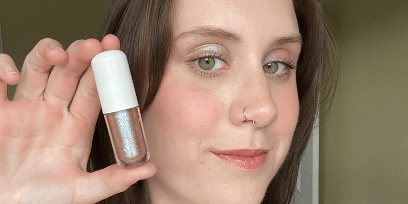 Long-Wear Liquid Shadow