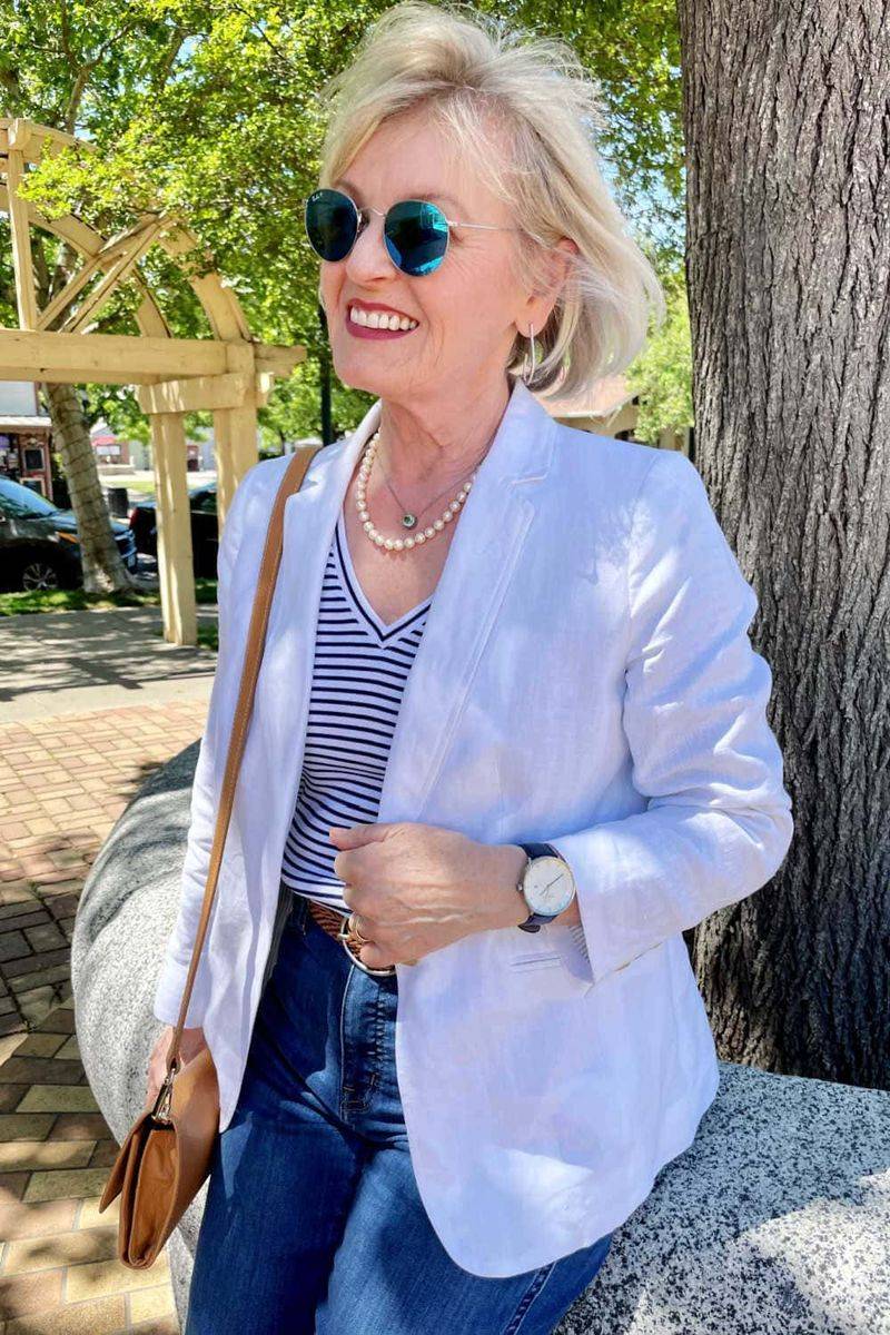 Opt For Relaxed Blazers