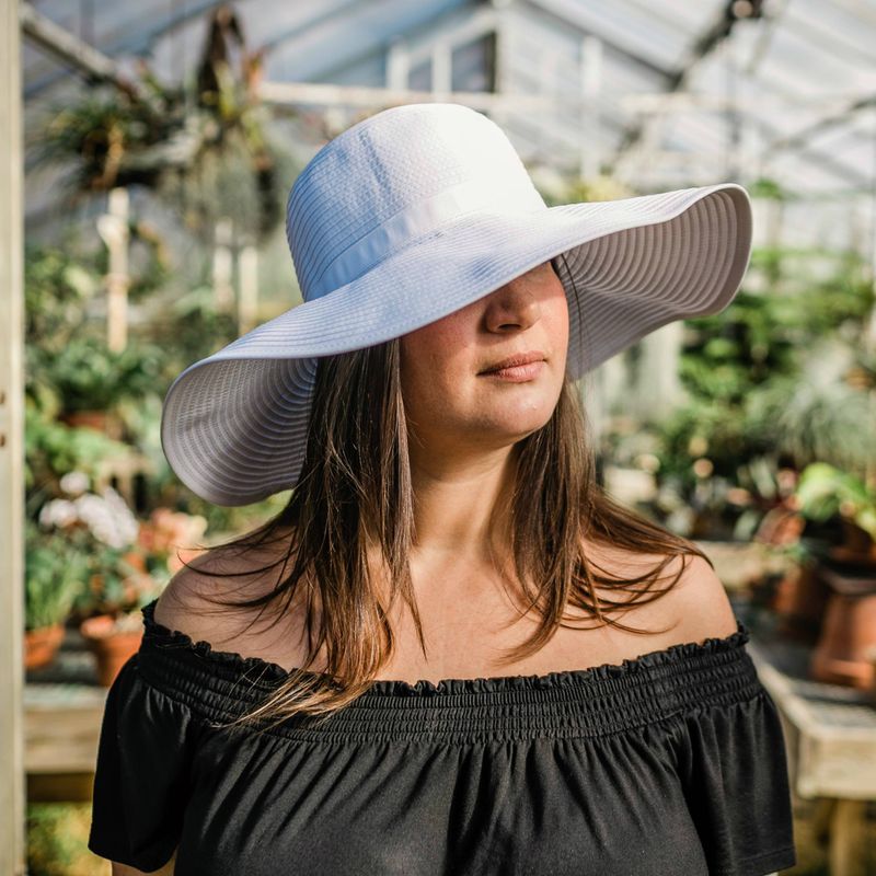 Wide-Brimmed Hat
