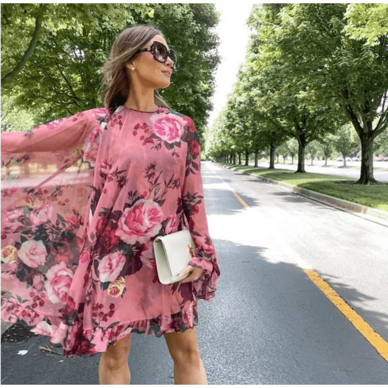 Ruffled Dress with Bare-Faced Beauty