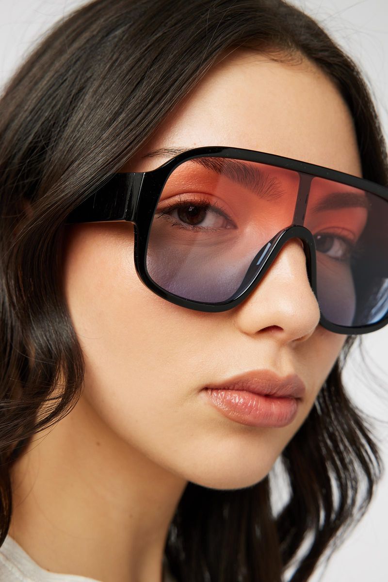 Tiny Sunglasses Fade Into The Sunset