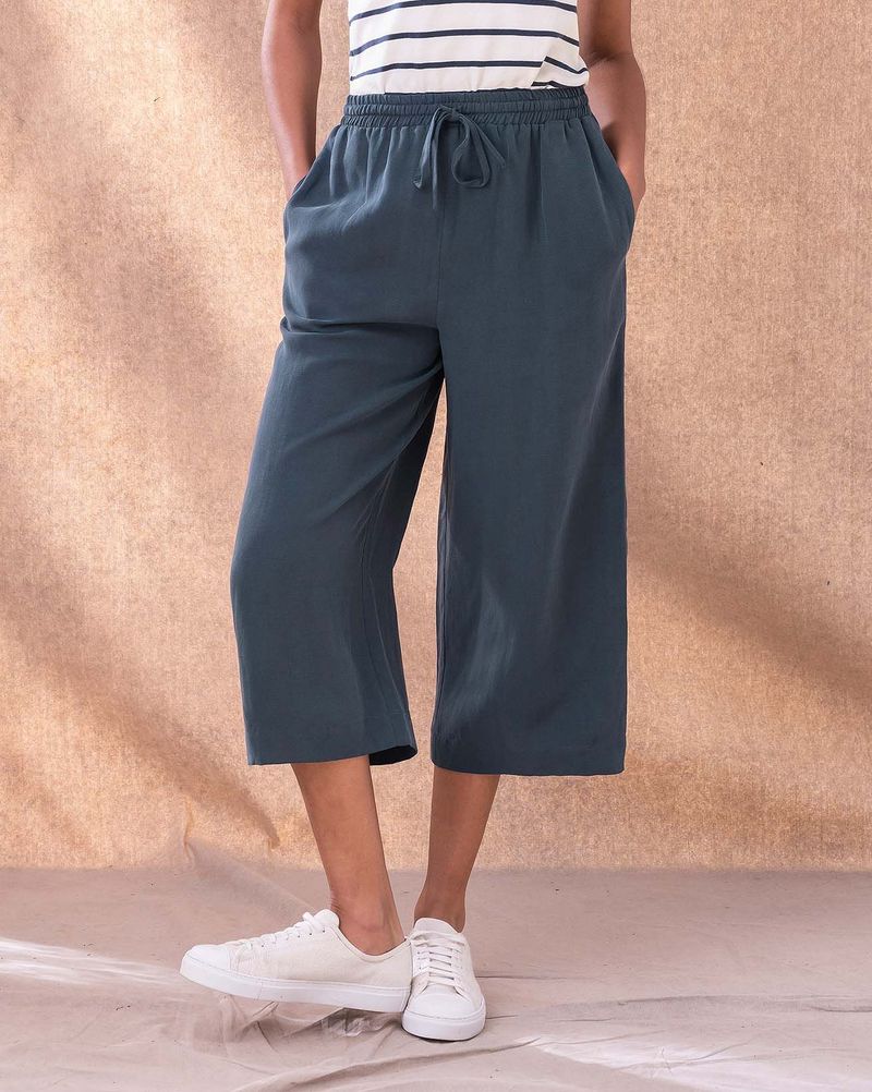 Linen Blend Cropped Trousers