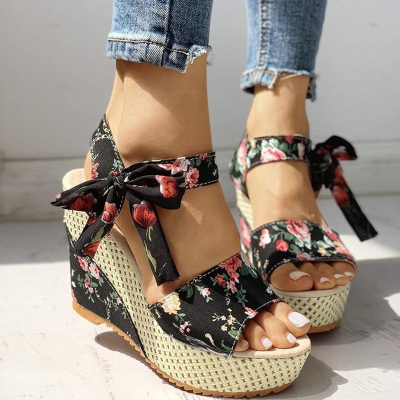 Trendy Wedge Heels