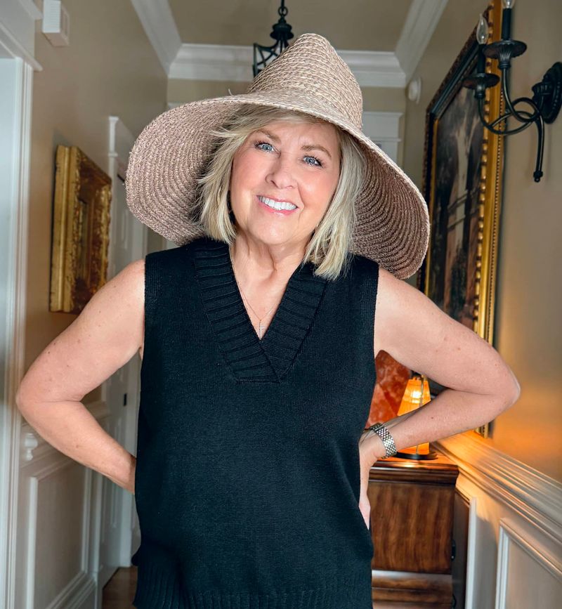 The Wide-Brimmed Hat