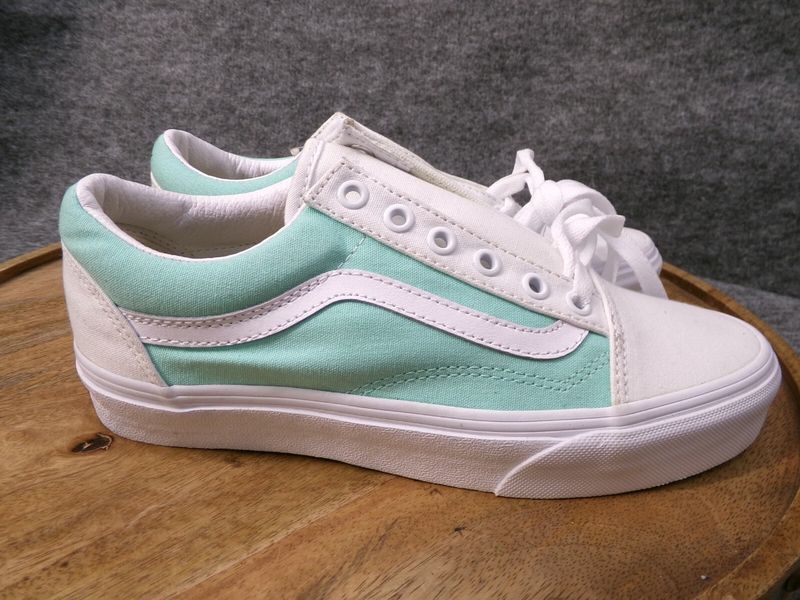 Mint Gelato Low-Tops