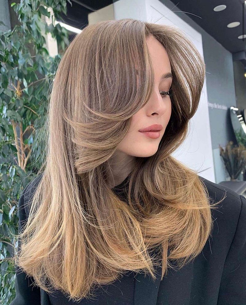 Feathered Midlength Cut