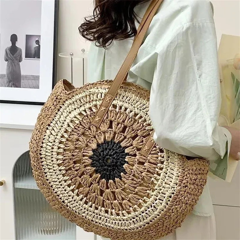 Straw Circle Bag