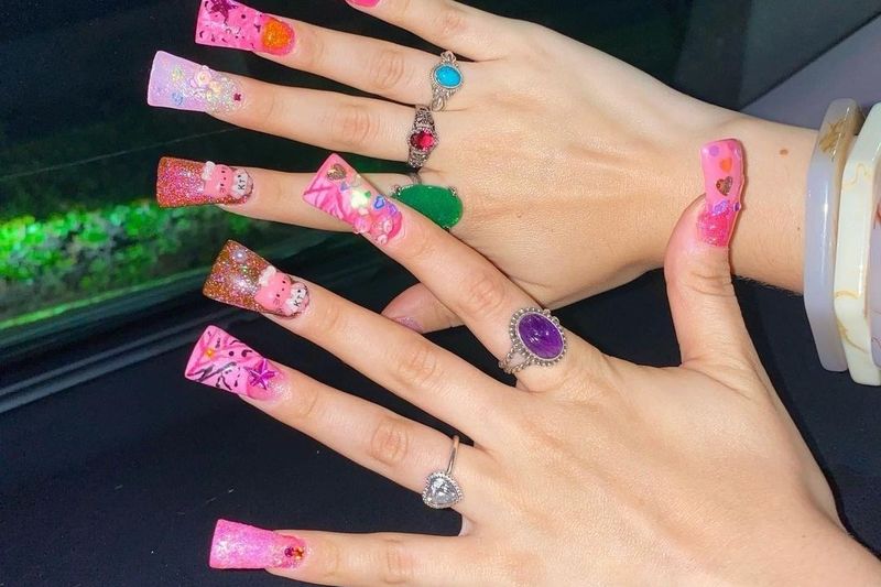 Duck Feet Nails