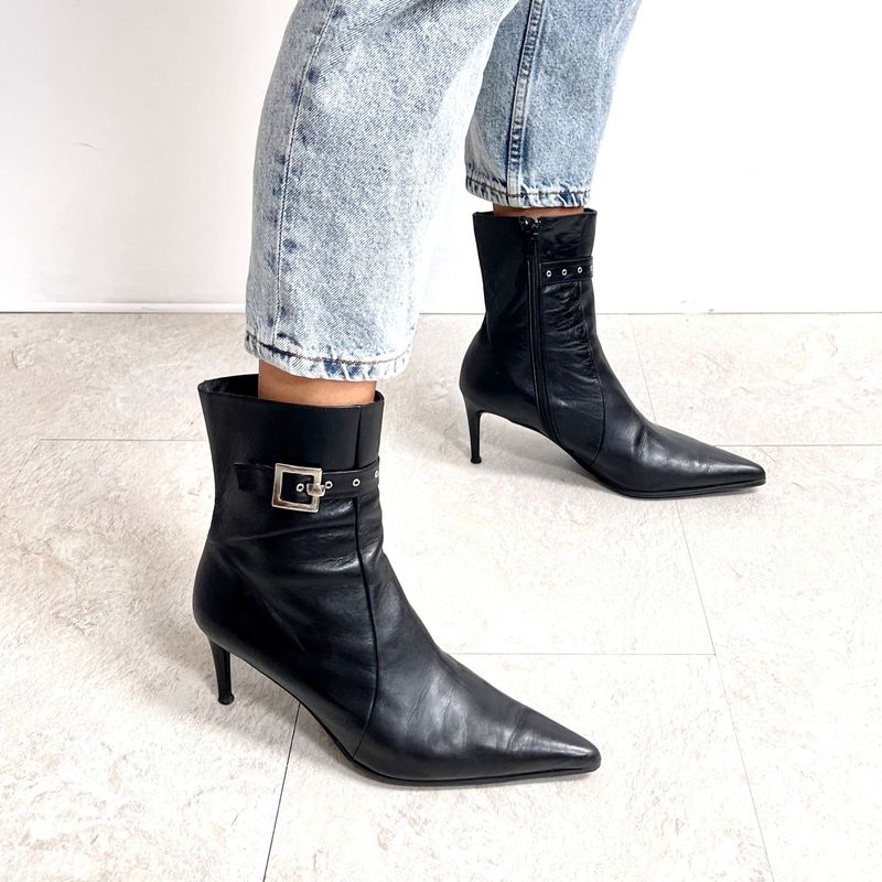 Dated Pointy Witch Boots