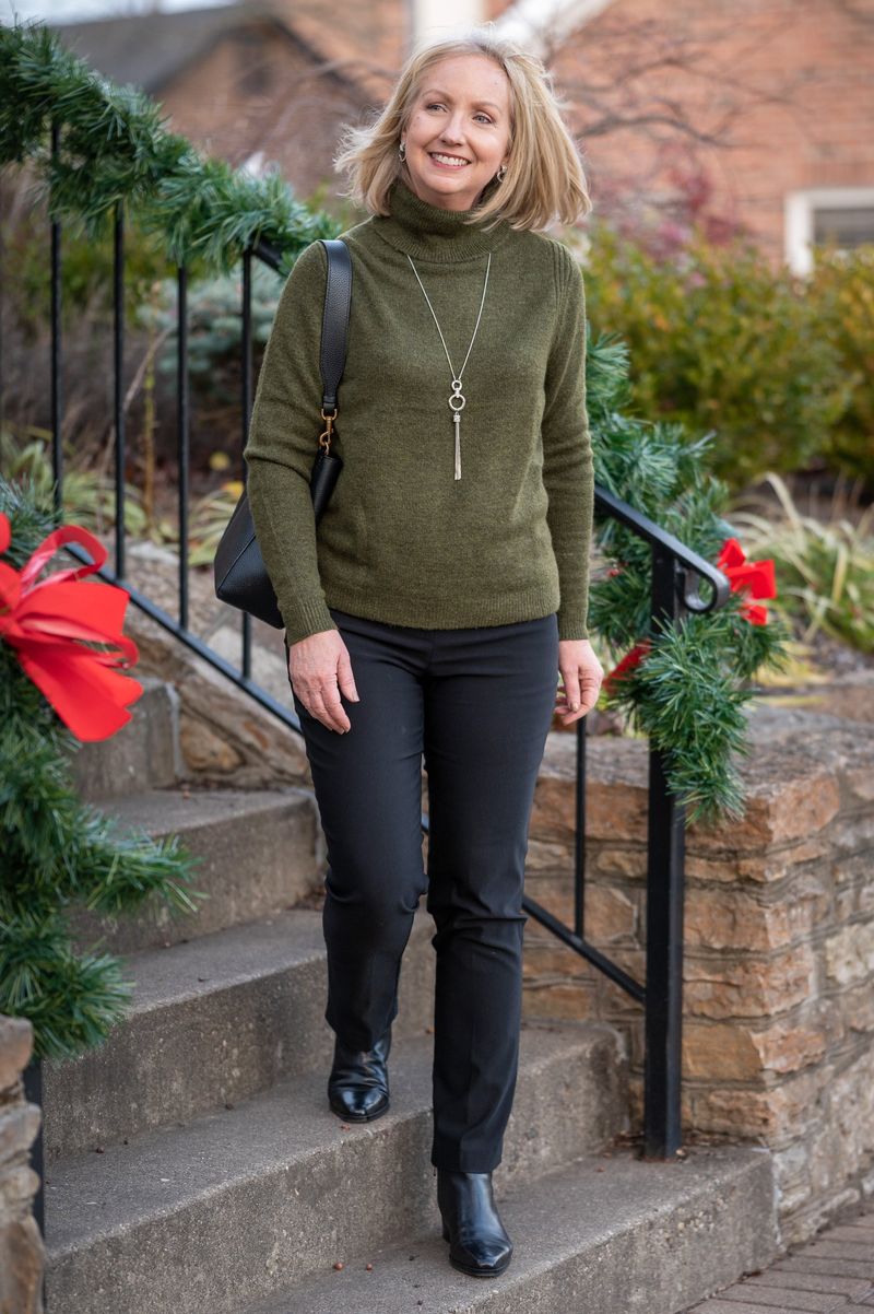 Slimming Black Pants