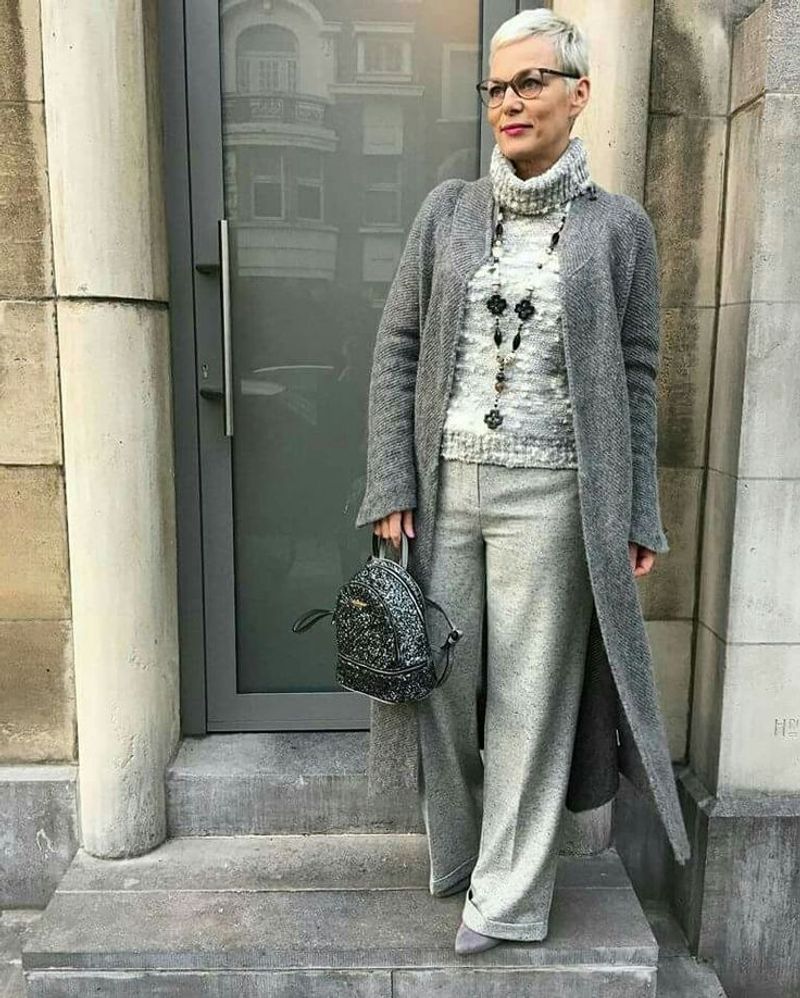 Monochromatic Outfits Create Elegance
